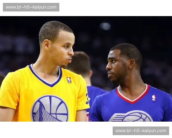 世纪对决，紫金荣耀与金州勇士的恩怨情仇：4月13日，洛杉矶湖人vs金州勇士，谁将主宰斯台普斯？